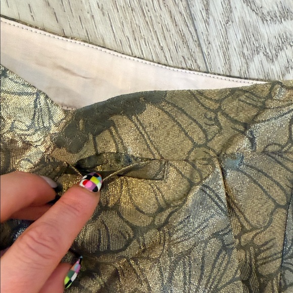 Elevenses Olive Floral Men's Chinos - Picture 7 of 9